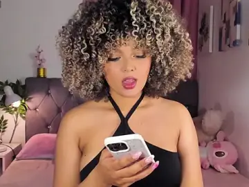Stripchat Best live sex cam show of isajonnes18