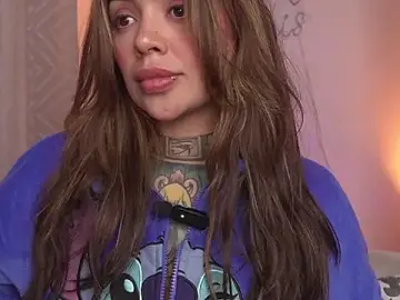 Stripchat Free Live Porn of yandracelisofficial
