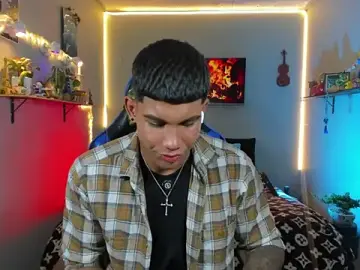 Stripchat Live Porn of Damian_latinxxx