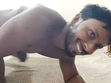 Stripchat Adult Webcam of Hunky_Ariyaan