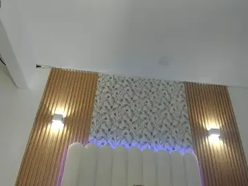 Stripchat Sex Cam of natalie_portmann