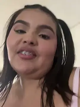 Stripchat Live Sex Cam of Lia_sexx