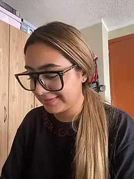 Stripchat Best Webcam of Miabonnett_
