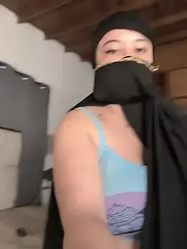 Stripchat Free Porn Cam of basima_haik