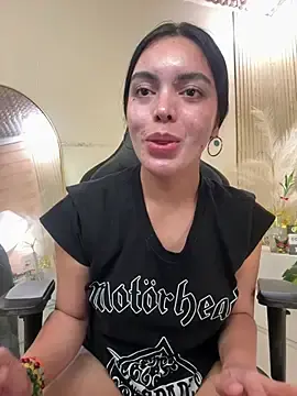 Stripchat Free Porn Cam of TS-SimplyTheBest