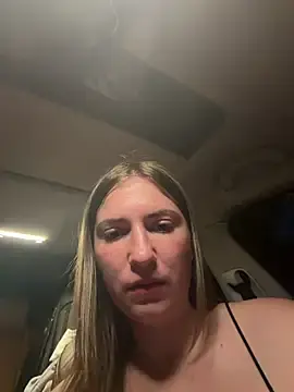 Stripchat Free Porn Cam of ViviVision99