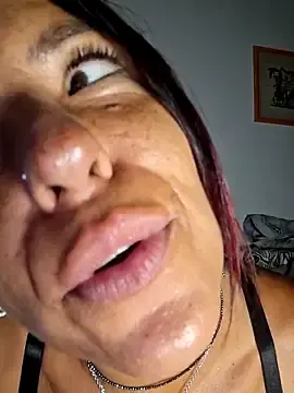 Stripchat Adult Webcam of allyson22andy