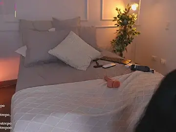 Stripchat Best live sex cam show of CATALINA_RESTREPO