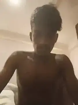 Stripchat Live Sex Cam of singalguy12