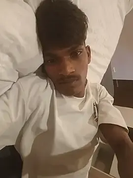 Stripchat Live Sex Cam of singalguy12