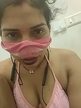 Stripchat Nude Webcam of KAJALBHABHI_