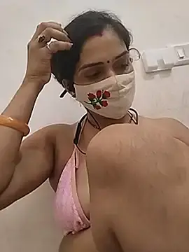 Stripchat Adult Webcams of KAJALBHABHI_