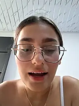 Stripchat Sex Cam of Ary-18