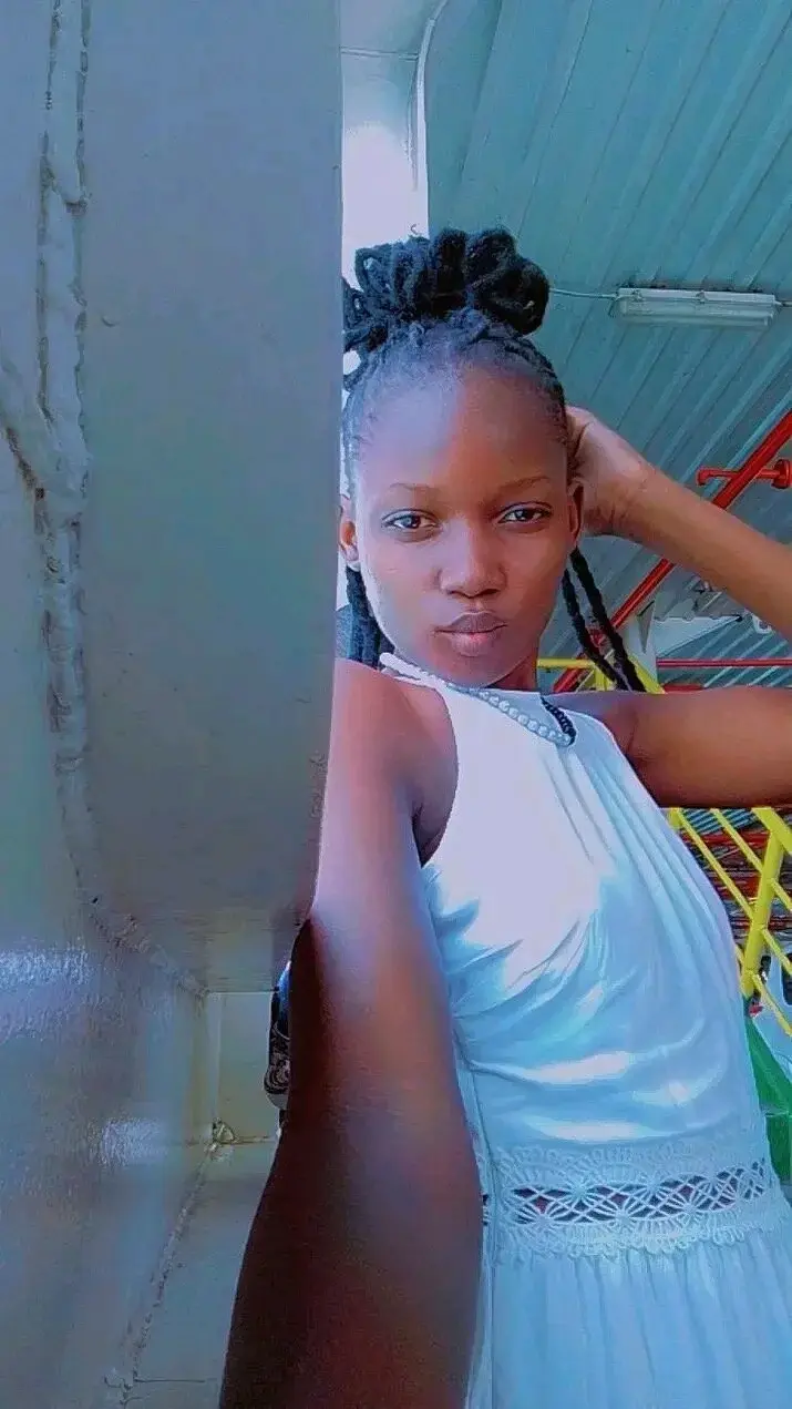 Sexxy_vee1