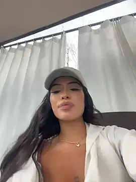 Stripchat Best live sex cam show of MystiqueXXX