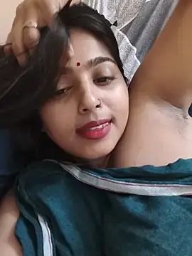 Stripchat Nude Webcam of Cute-Simmi69