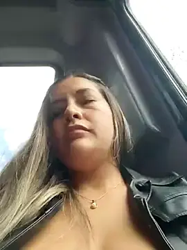Stripchat Watch Live Sex Cams of alana_69
