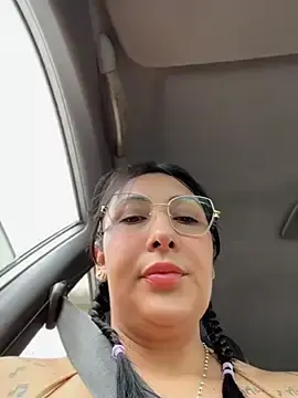 Stripchat Free Porn Cam of KittyObsession