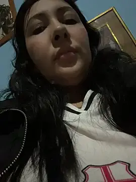 Stripchat Adult Webcam of KittyObsession