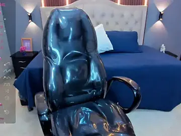Stripchat Best live sex cam show of Tommy18__