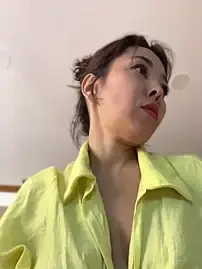 Stripchat Watch Live Sex Cams of NoirElysia