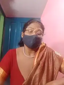 Stripchat Watch Live Sex Cams of YAMUNA_033