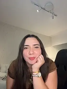 Stripchat Sex Cam of ava_blue