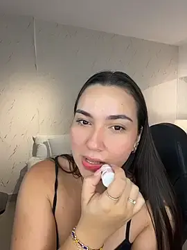 Stripchat Free Porn Cam of ava_blue