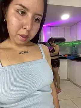 Stripchat Live Porn of royalgirls_x