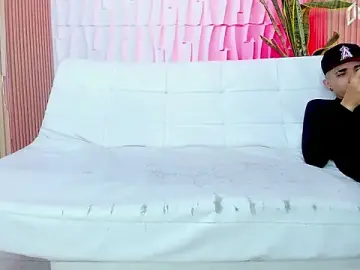 Stripchat Live Sex Cam of AmazingPartys
