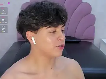 Stripchat Best Webcam of alan_twink12