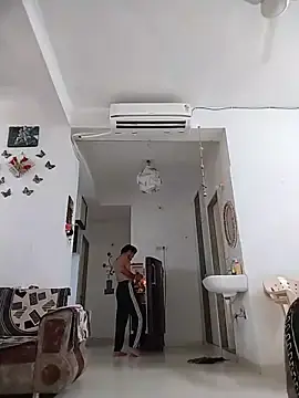 Stripchat Live Sex Cam of Instant_charger@xh