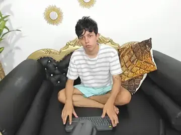 Stripchat Free Live Porn of jisus_catt