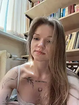 Stripchat Sex Cam of StreetSquirt
