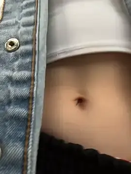 Stripchat Adult Webcam of StreetSquirt