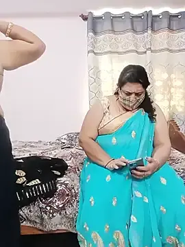 Stripchat Nude Webcam of Kannadasexywifes