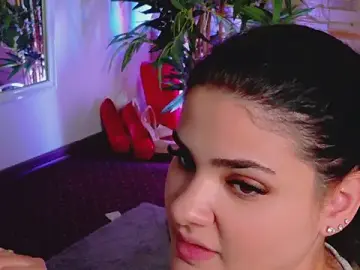 Stripchat Best live sex cam show of EvvaMonroe