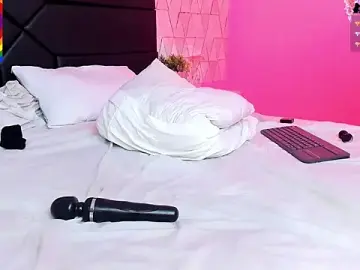 Stripchat Sex Cam of JustinePerry