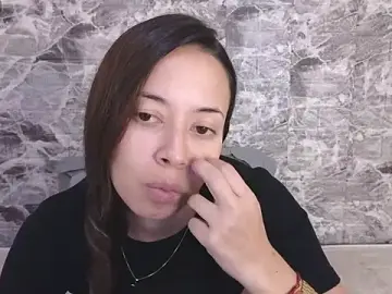 Stripchat Free Porn Cam of Danny_Ninaa