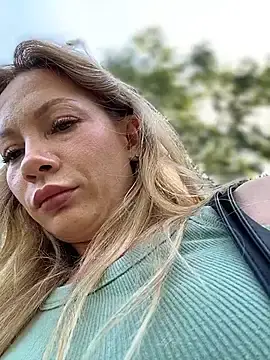 Stripchat Sex Chat of LavenderHot