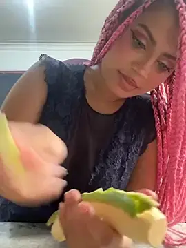 Stripchat Live Sex Cam of GiaRedd