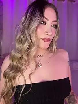 Stripchat Best Webcam of Lally_Valencia__