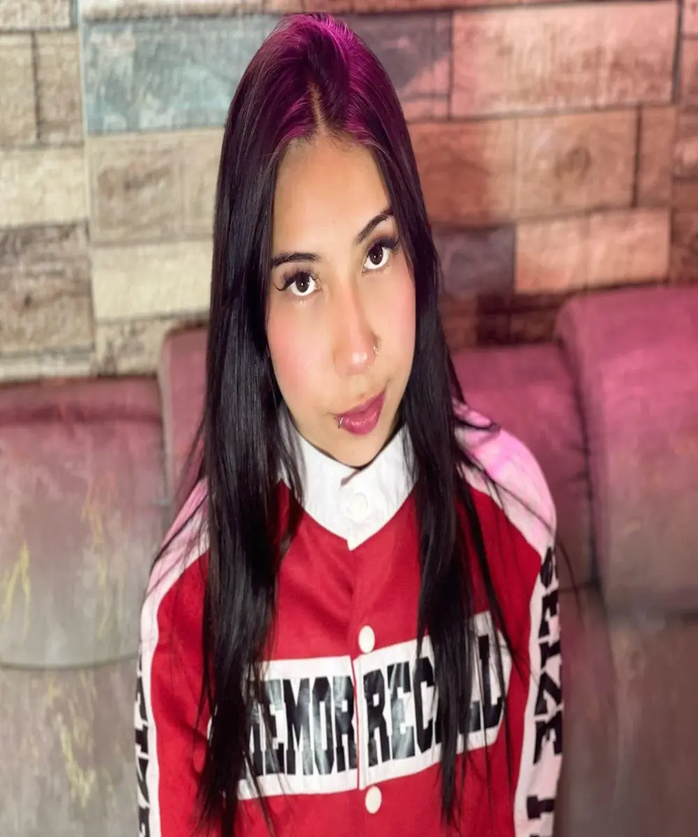 Alessia_Clarky
