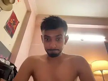 Stripchat Free Porn Cam of CutieDickBoiii