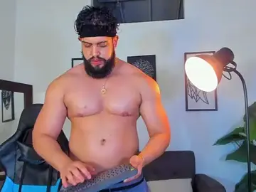 Stripchat Best live sex cam show of Justin_kingX7