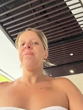 Stripchat Adult Video Chat of LikaCat