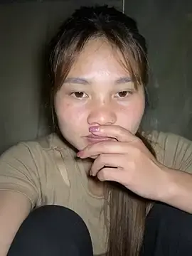 Stripchat Live Sex Cam of EllyBaby20