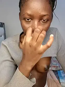 Stripchat Sex Cam of pookiezuu