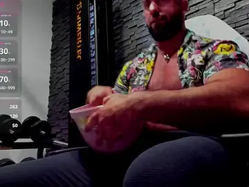 Stripchat Free Live Porn of David_Big_Daddy
