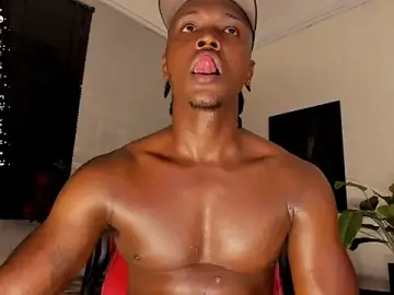 Stripchat Adult Webcams of DannSmmith